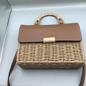 Square artisan crossbody bag made in Ecuador